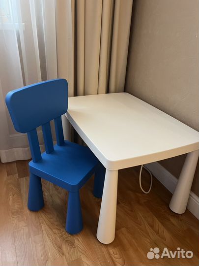 Детский стол и стул IKEA
