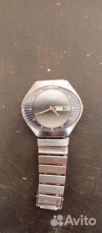 Часы полет стадион