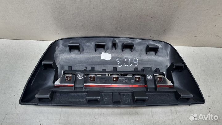 Фонарь задний (стоп сигнал) 301 2013