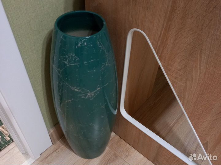Керамическая ваза