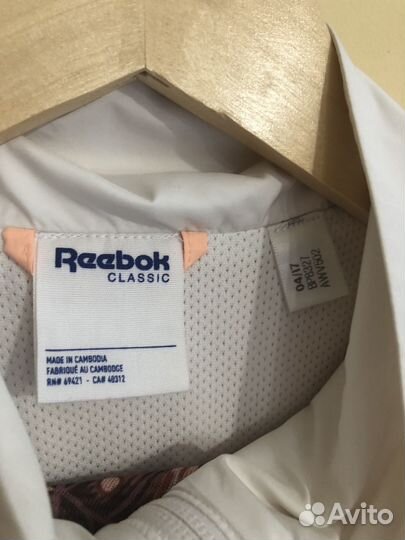 Ветровка reebok женская