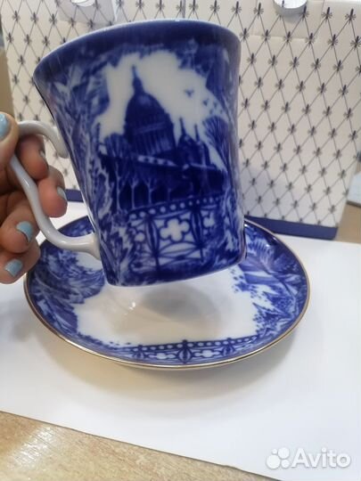 Бокал с блюдцем фарфор