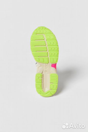 Zara кроссовки 40 размер