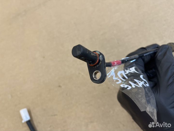 Датчик абс задний левый правый Хендай Элантра 5