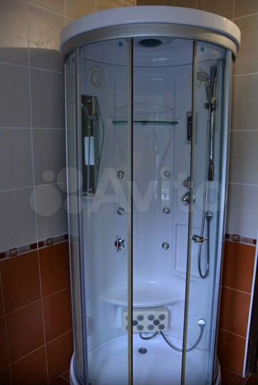 Гостиница, 2000 м²