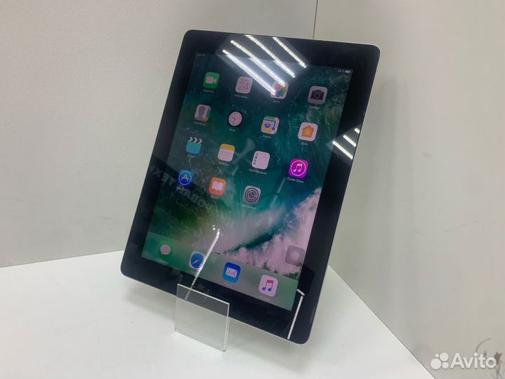 Планшет без SIM-карты Apple iPad 4 Wi-Fi 1/16GB