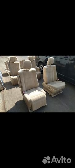 Капитанские сиденья кресла Toyota alphard