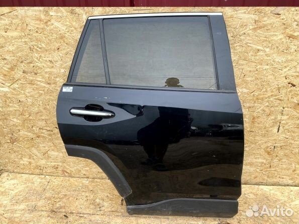 Стекло задней правой двери Тойота Рав 4 50 кузов