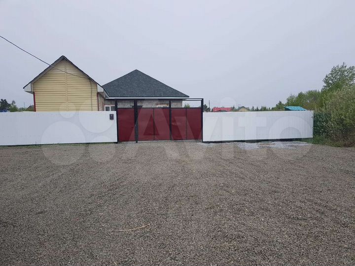 Дом 126,9 м² на участке 11 сот.