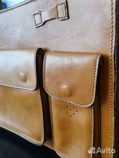 Мужской кожаный портфель