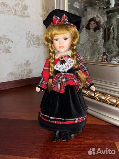 Кукла фарфоровая remeco collection