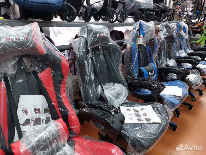 Компьютерные кресла в ассортименте