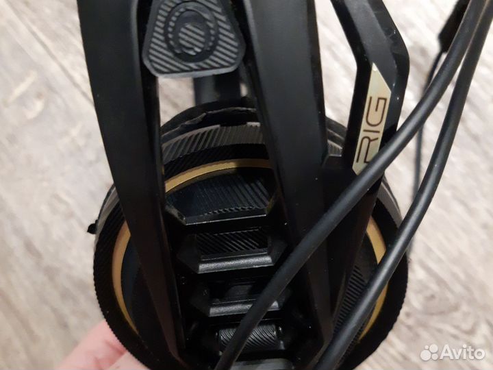 Нашёл наушники на улице