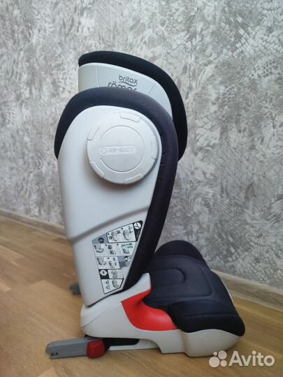 Детское автокресло 15 до 36 кг britax romer kidfix