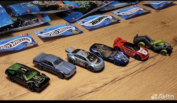 Hot wheels De lorean mystery models 3