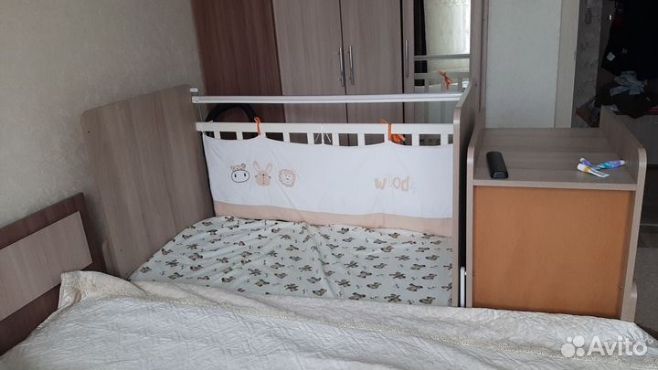 Детская кроватка трансформер с маятником