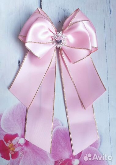 Большой бант на заколке