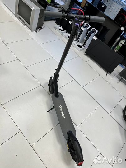 Электрический самокат iconBIT Kick Scooter City Pr