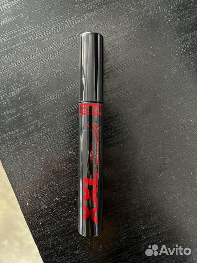 Тушь для ресниц черная