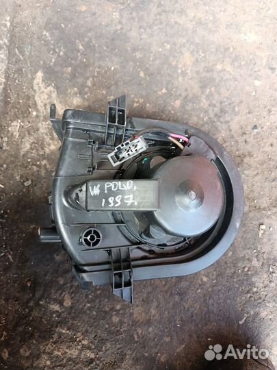 Печка вентилятор Volkswagen Polo 1997г