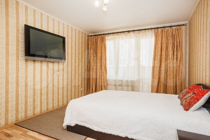 1-к. квартира, 40 м², 2/10 эт.