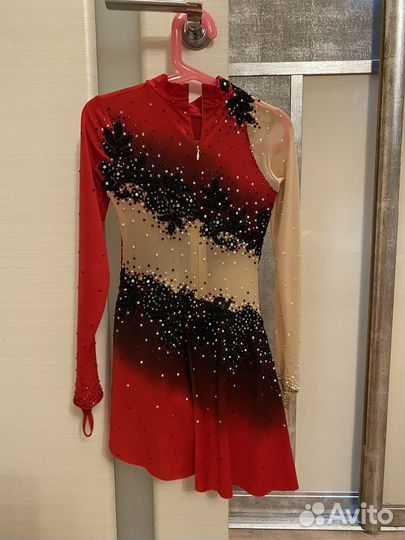 Платье для фигурного катания