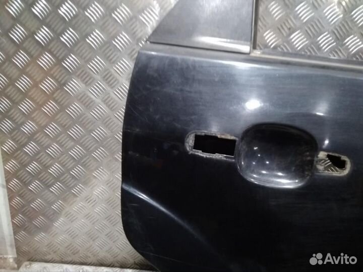 Дверь Focus 2 (05-08) зад R дефект б\у (арт. 1505762)