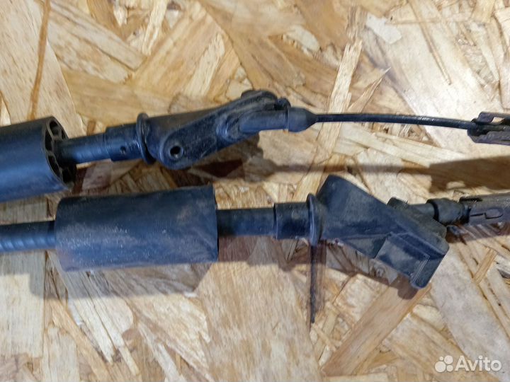 Трос ручника Ford Focus 2 барабан