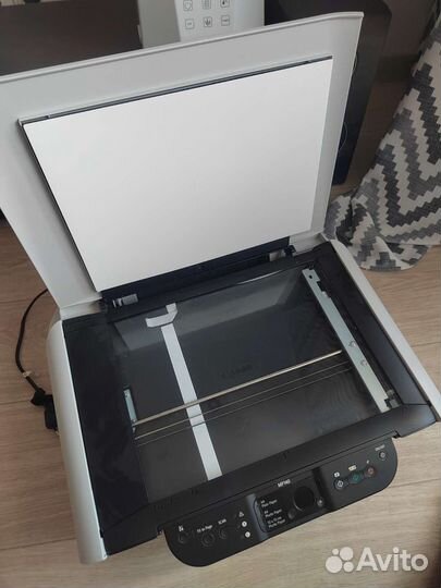 Принтер сканер копир цветной