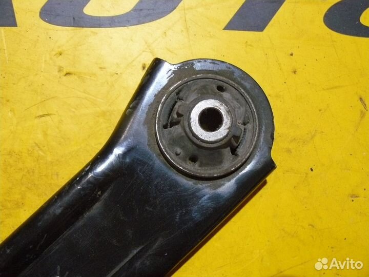 Рычаг передний правый для Nissan Tiida C11 2010г