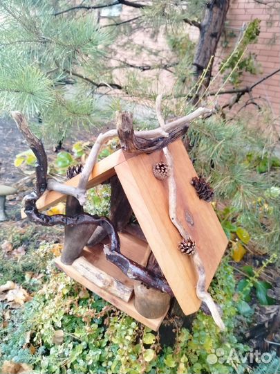 Кормушка для птиц