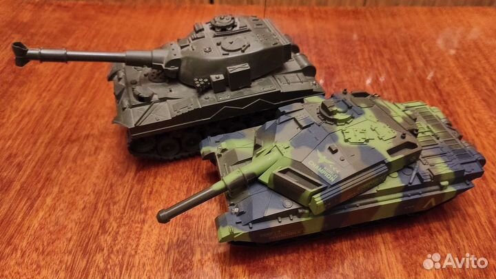 Танк (детская игрушка)