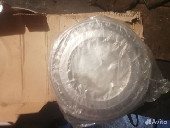 Ступичный подшипник на шакман f2000