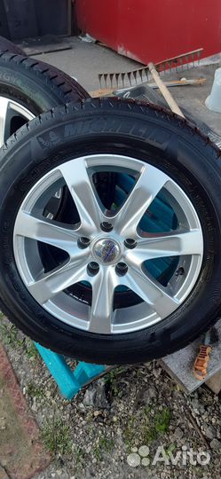 Диски с резиной r15