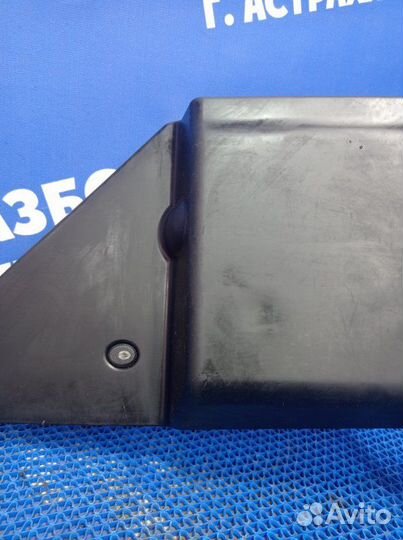 Накладка торпеды Ford Explorer внедорожник KX BDA