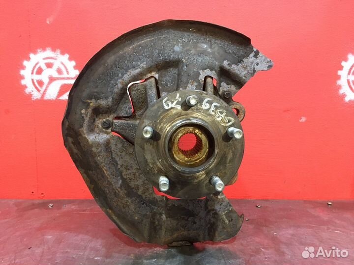 Кулак передний правый Ford Kuga SUV G6DG (ukda)