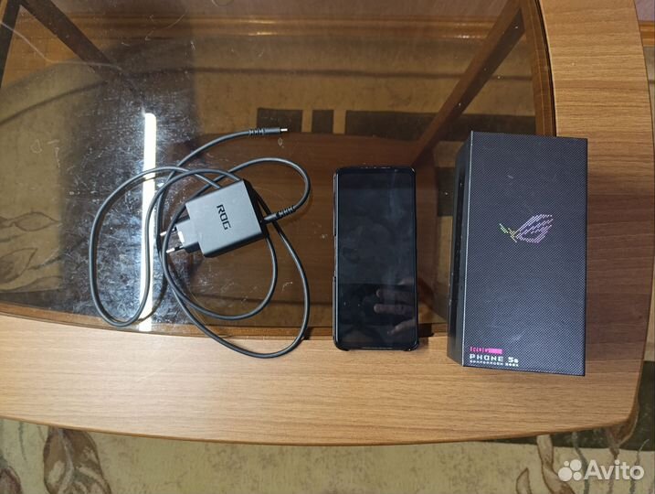 ASUS ROG Phone 5s, 16/512 ГБ