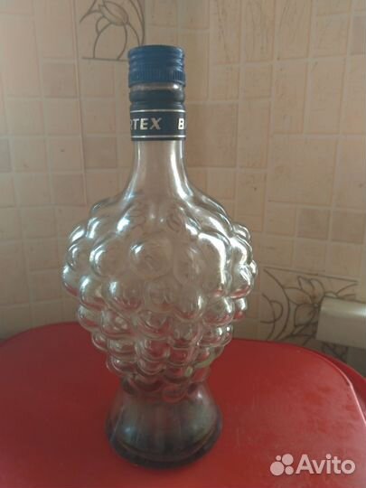 Бутылки стеклянные