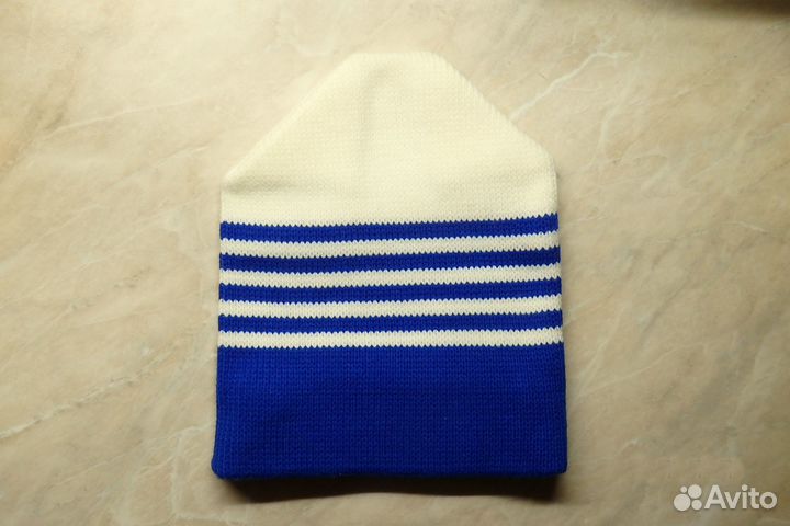 Шапочка спортивная, шерсть, новая