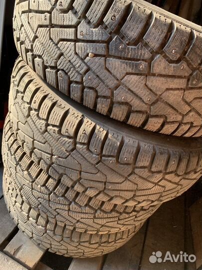 Pirelli Winter Ice Zero 215/65 R16