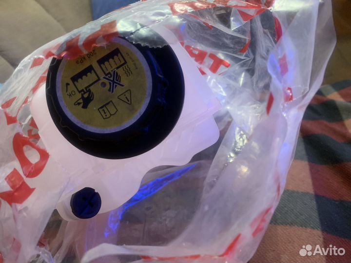 Расширительный бачок для Range Rover 3