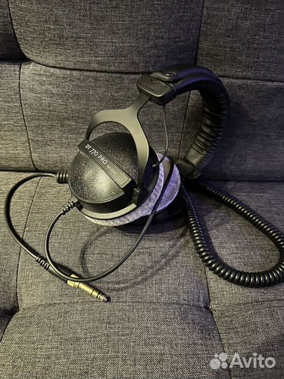 Beyerdynamic DT 770 PRO 250 ohm
