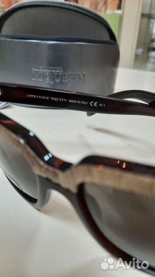 Солнцезащитные очки женские брендовые