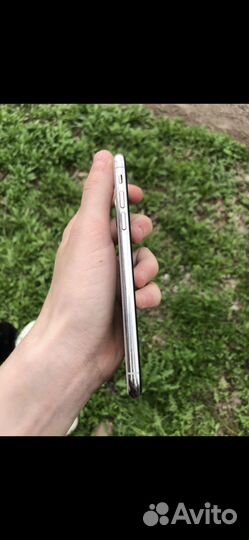 iPhone X, 256 ГБ