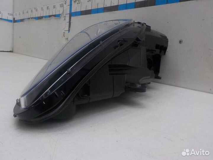 Фара правая Porsche Macan