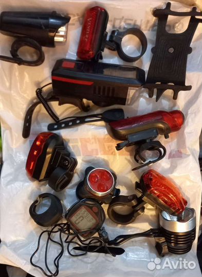 Замки, насосы, фонари