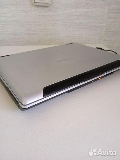 Ноутбук fujitsu siemens