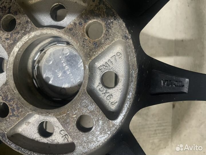 Литые диски R-15 на ваз (4х98)