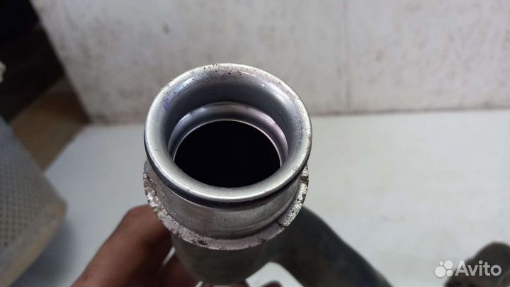 Патрубок радиатора верхний Mercedes W251 R350