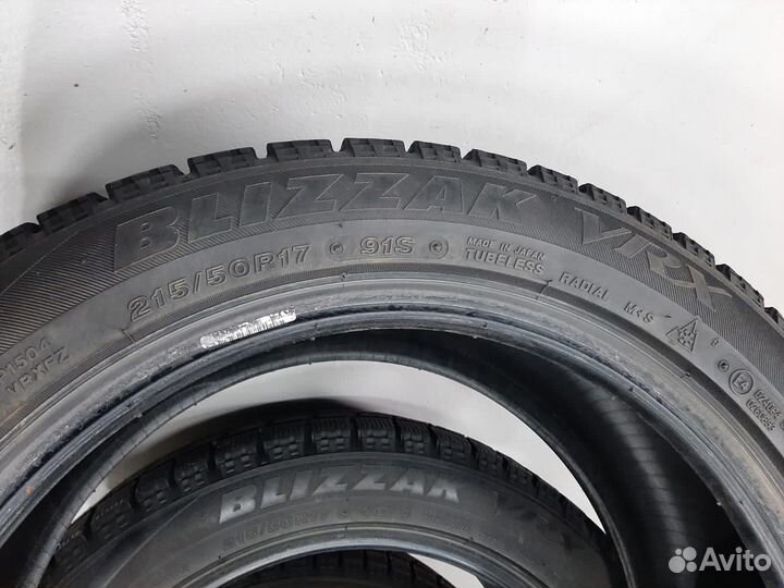 Bridgestone Blizzak VRX 215/50 R17